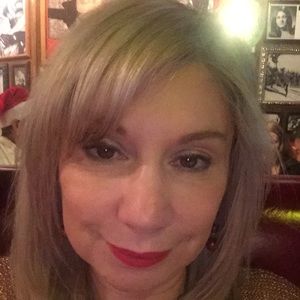 Meet your Posher, Irina